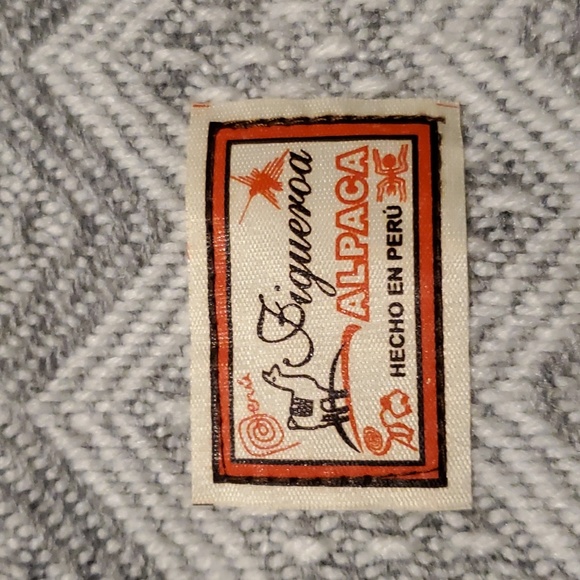 Alpaca Wool Scarf - Picture 2 of 3